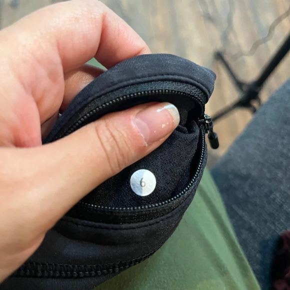 Lululemon Run: Inspire Crop II Black - Picture 7 of 7